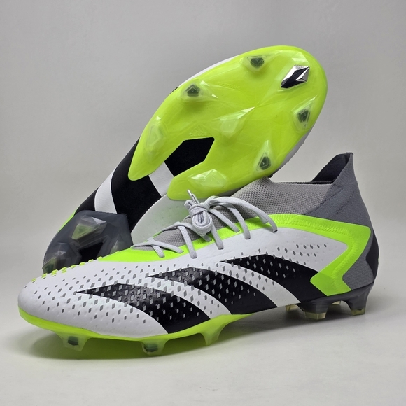 Adidas Predator Accuracy.1 FG Soccer Cleats GZ0035 Mens Size 13 White Black New - Picture 1 of 12